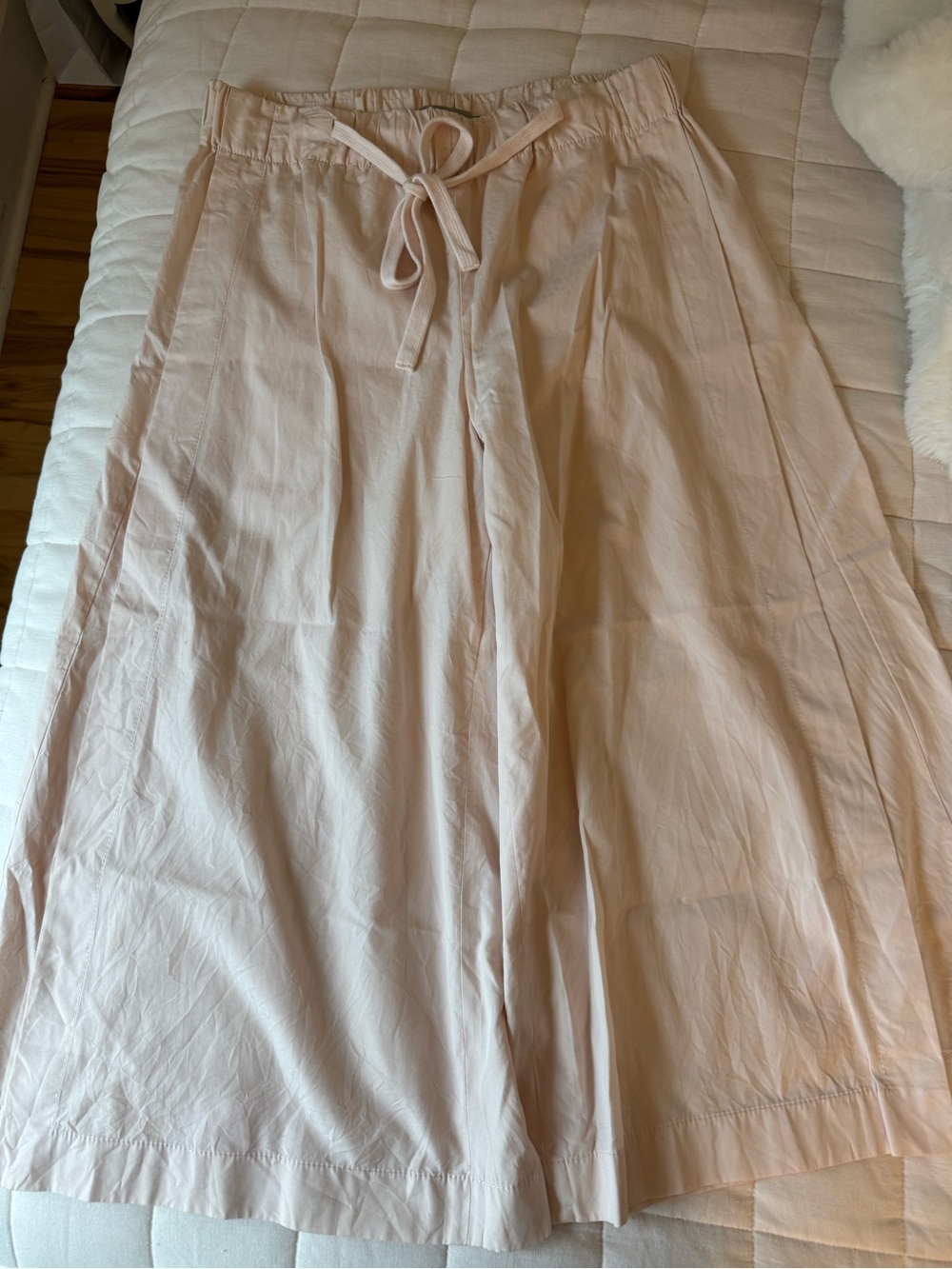 Vince Light Blush Side Slit Cropped Wide Leg Drawstring Pants